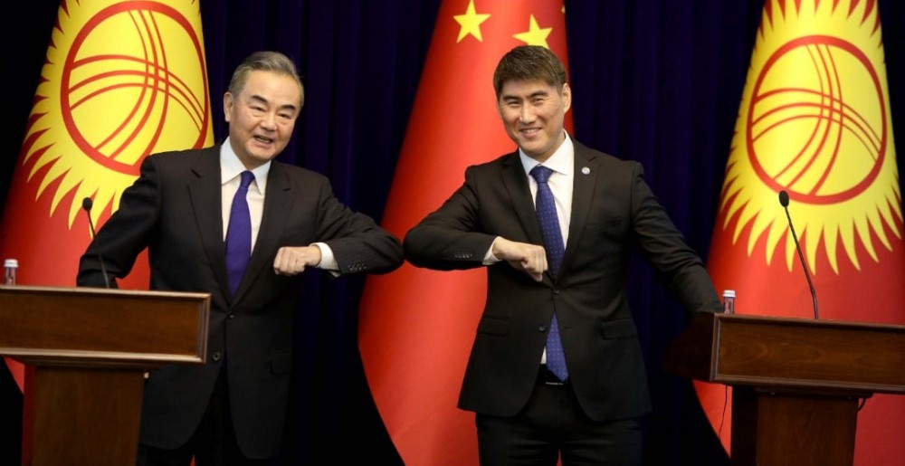 Кыргызстан просит Китай смягчить нагрузку внешнего долга на бюджет страны