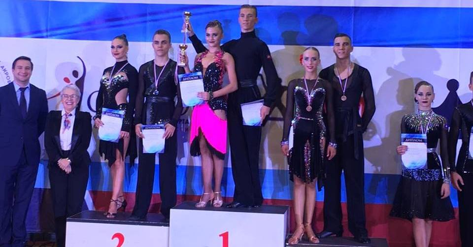 Кыргызстанцы завоевали семь медалей на международном турнире по танцам в России