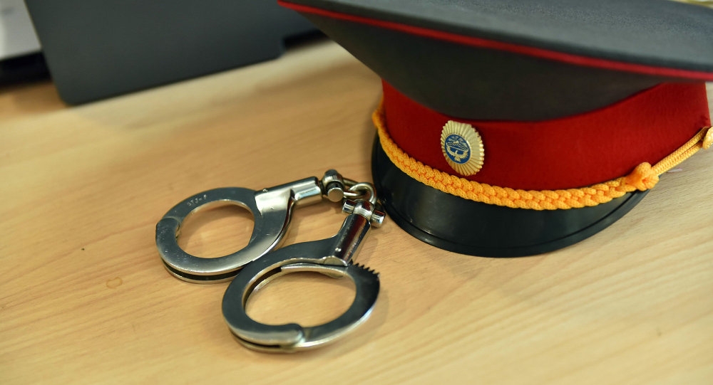 В Бишкеке трое милиционеров попались на взятке