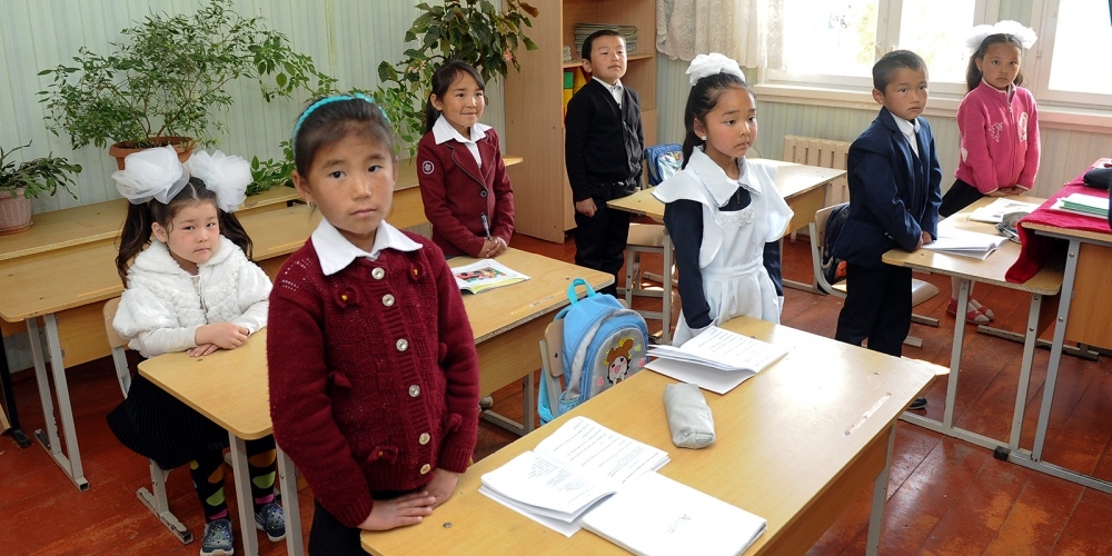 Школы Кыргызстана посещают 24 процента детей от общего числа