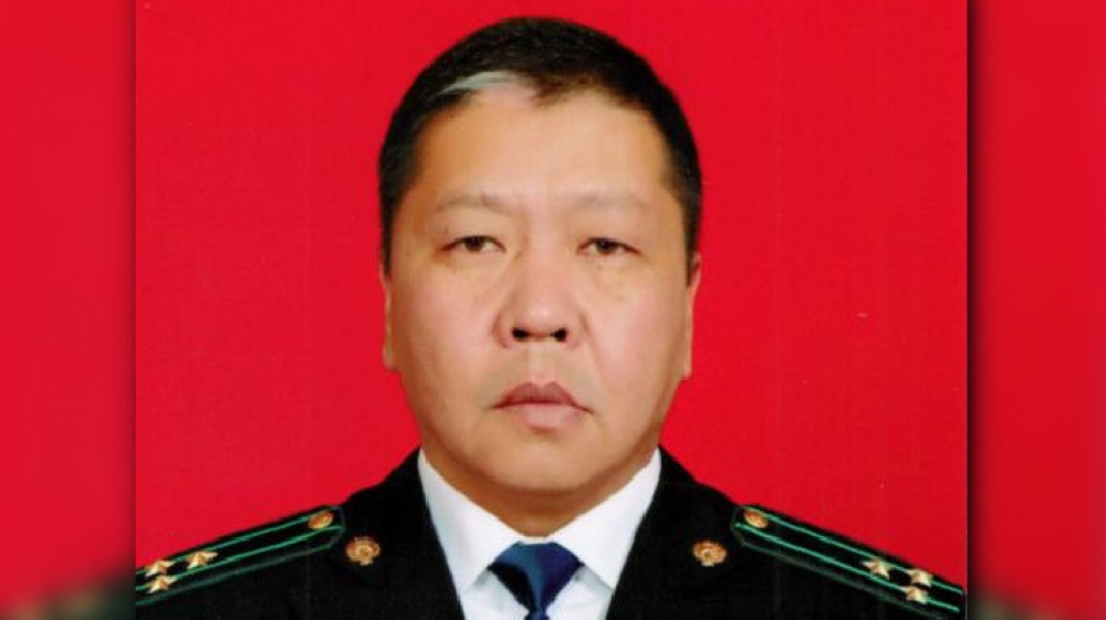 Уволен глава Таможенной службы Кыргызстана Алмаз Онолбеков
