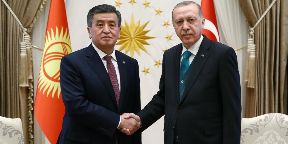 Жээнбеков поздравил Эрдогана с переизбранием на пост президента Турции