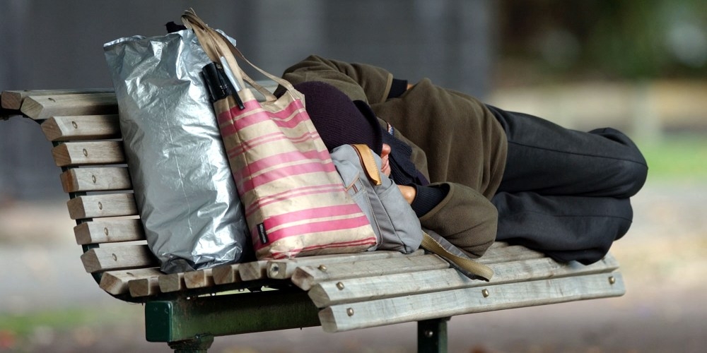 В Бишкеке откроются приюты для бездомных людей (адреса)