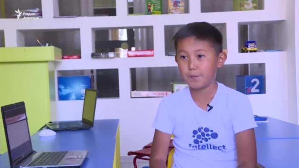 Кыргызстандык «калькулятор-бала» россиялык телеберүүдө баарын таң калтырды (видео)