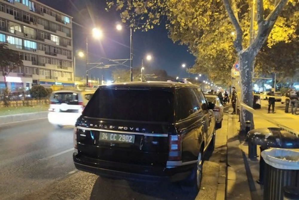 Автомобиль на месте убийства Айеркена Саймаити принадлежит генконсулу Кыргызстана?
