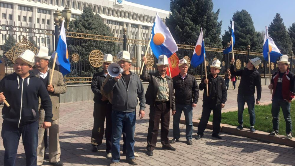 Лидеры движения «Кырк чоро» встали на защиту Раимбека Матраимова
