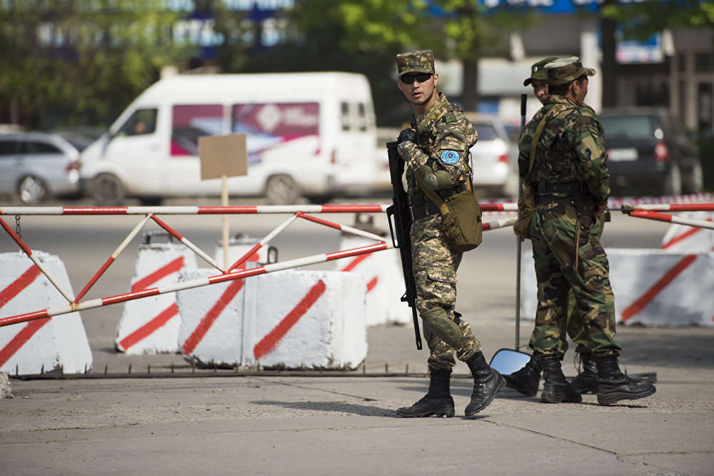 Бишкек шаарындагы блокпосттор качан алынаары айтылды