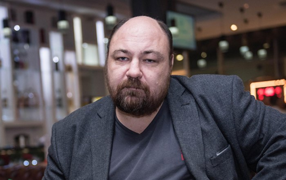 Скончался журналист Михаил Рогожин. У него была пневмония