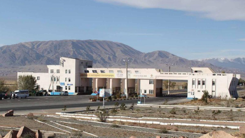 При въезде на Иссык-Куль сняты все карантинно-санитарные посты