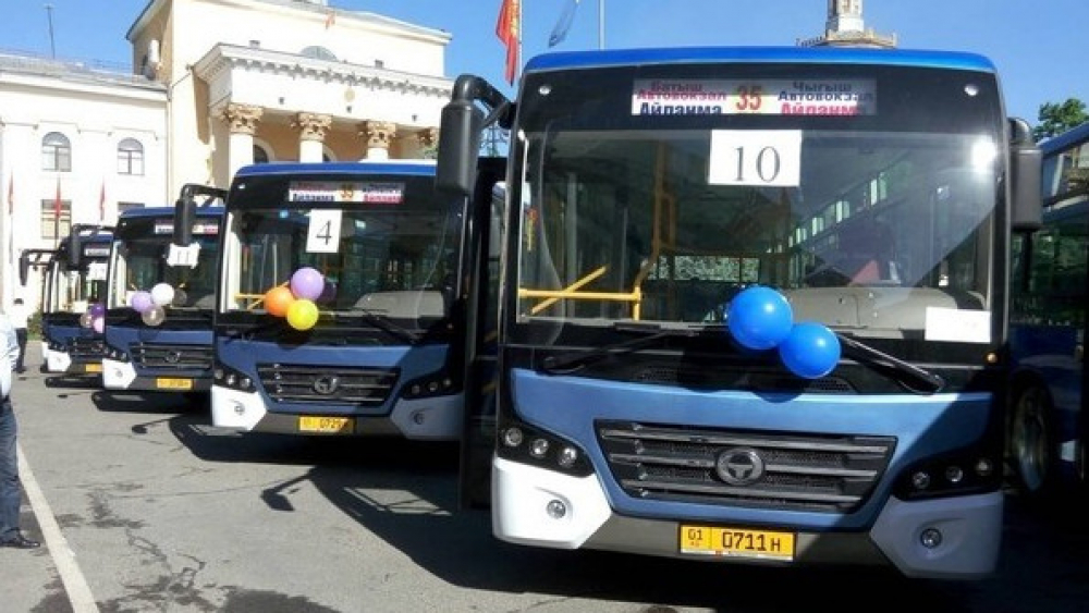 Депутаты поедут на инаугурацию на автобусах, им запретили использовать личный транспорт
