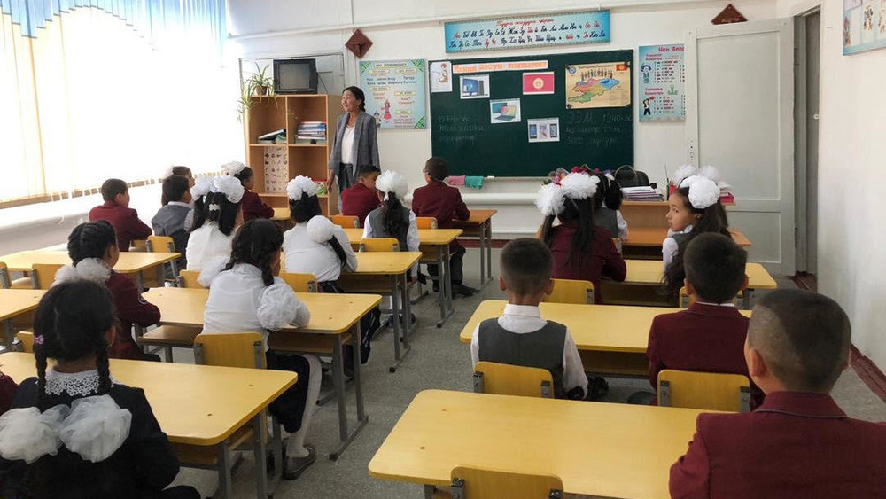 Садыр Жапаров поручил ввести в школах предметы по духовно-нравственному развитию
