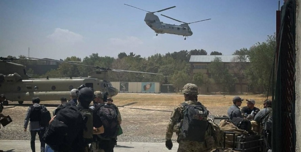 Из Афганистана эвакуировали 9 кыргызстанцев
