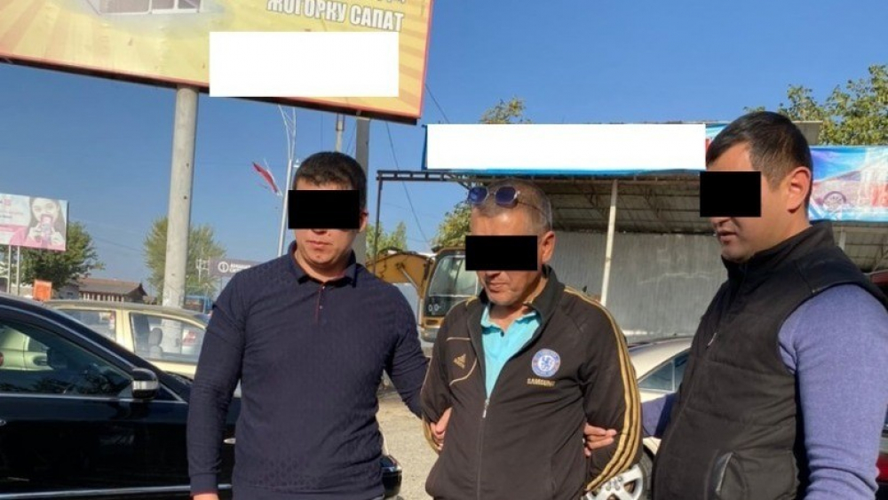 В Кара-Суйском районе с 13 кг гашиша задержали члена наркогруппировки