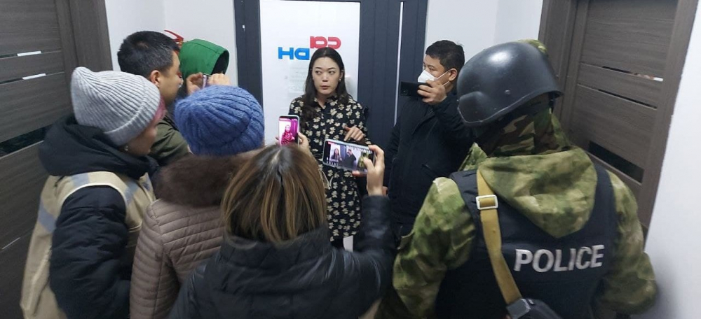 Всех сотрудников Temirov Live вызвали на допрос в ГУВД Бишкека