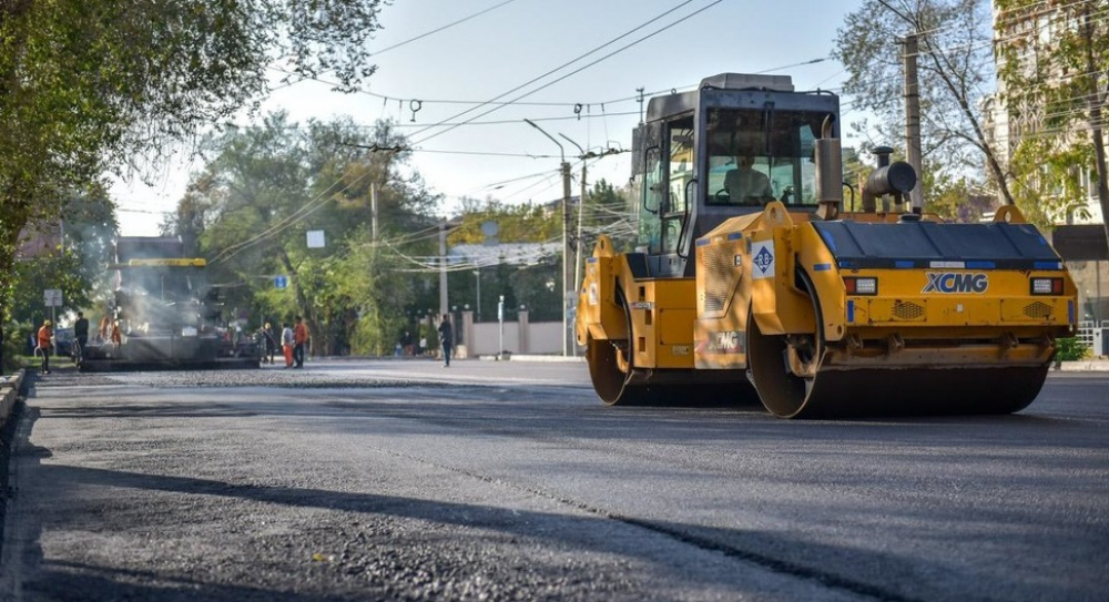 В Бишкеке на 24 улицах сделают ремонт дорог за счёт китайского гранта