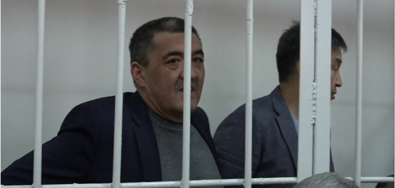 Журналистов вывели с судебного заседания по делу Кулматова и Ибраимова