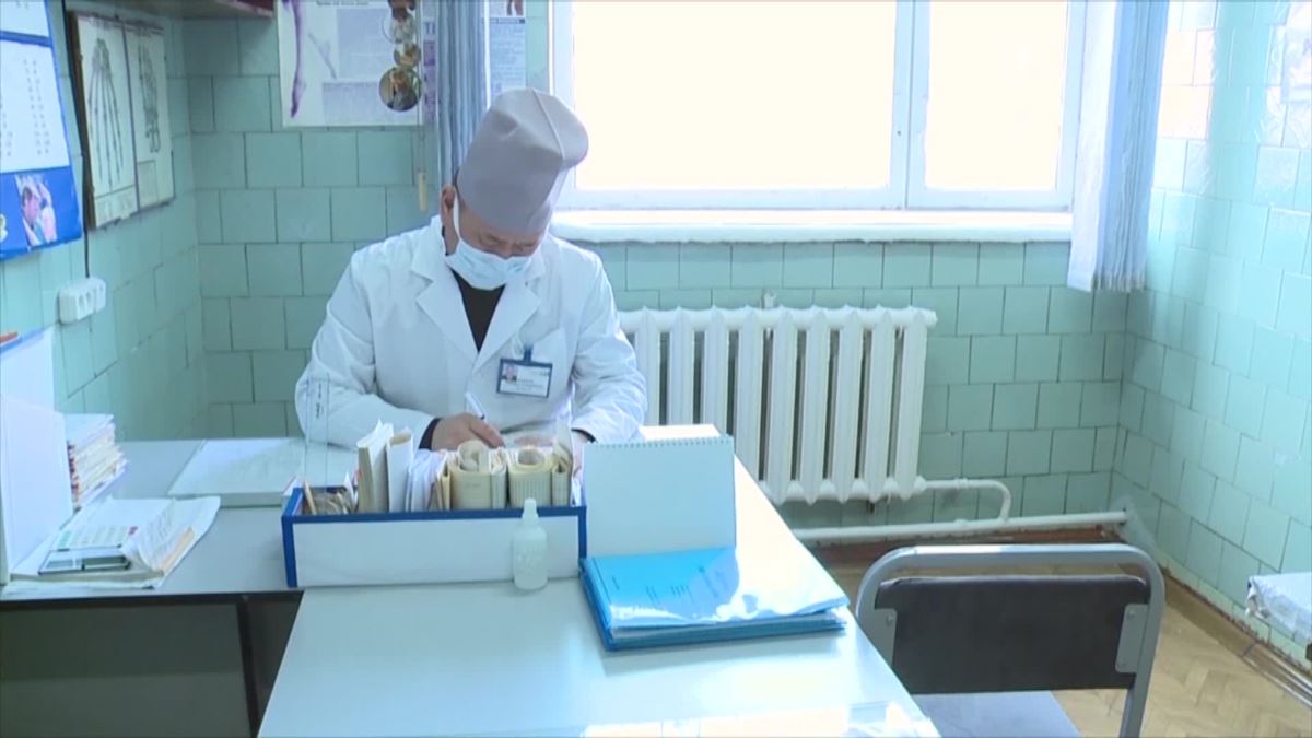 За сутки от коронавируса скончались двое кыргызстанцев