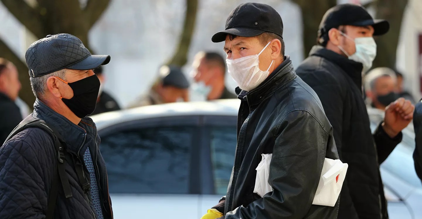 Республиканский штаб призывает кыргызстанцев носить маски в общественных местах
