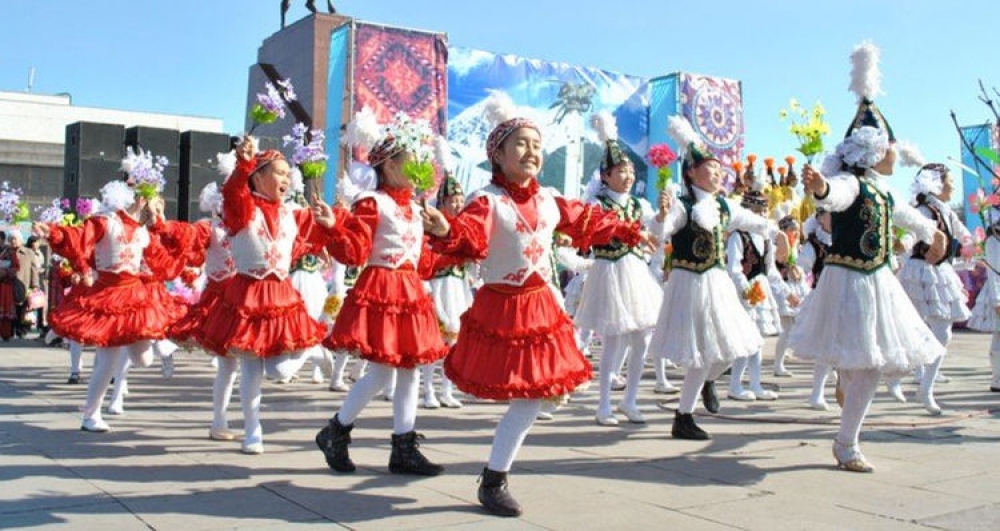 Бишкек шаардык  мэриясынын Ноорузга  карата  майрамдык программасы