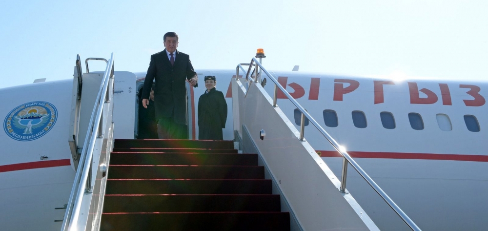 Сооронбай Жээнбеков прибыл в Казахстан на первую консультативную встречу глав государств ЦА