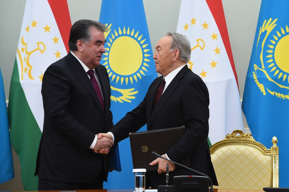 Казахстан и Таджикистан решили визовый вопрос