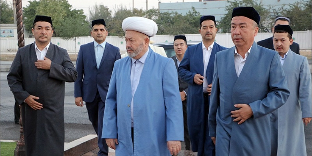 Узбекские имамы получат бесплатное жилье от государства