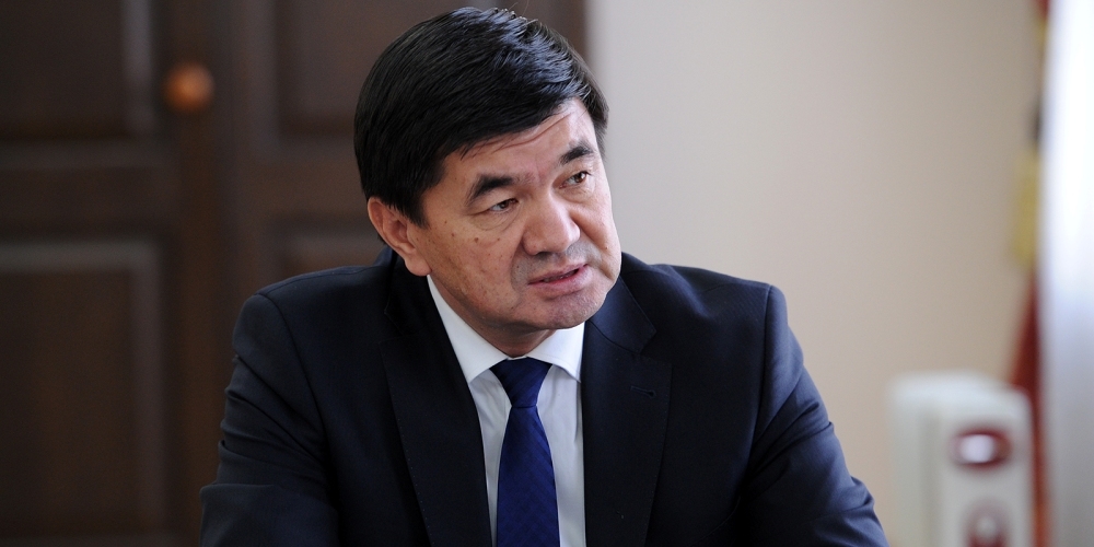 СДПК поддержала кандидатуру Абылгазиева на пост премьера КР
