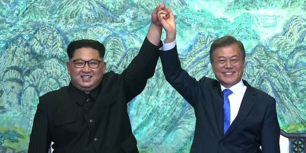 Лидеры Северной и Южной Кореи подписали совместную декларацию