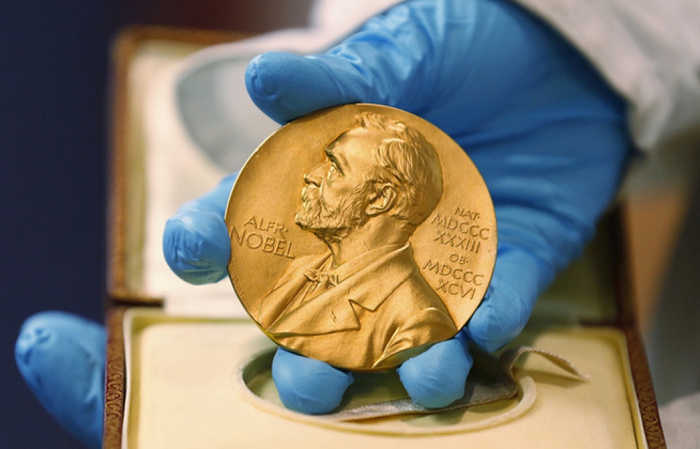 Нобелевскую премию по физике присудили за инструменты