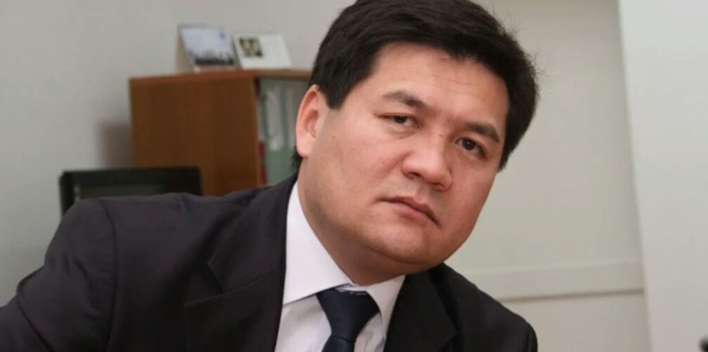 Омбудсмен попросил президента КР помиловать лидера «Ата Мекена» Текебаева