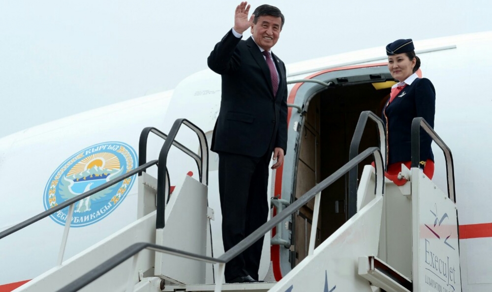 Президент КР вылетел в Сочи для участия в заседании Высшего Евразийского экономического совета
