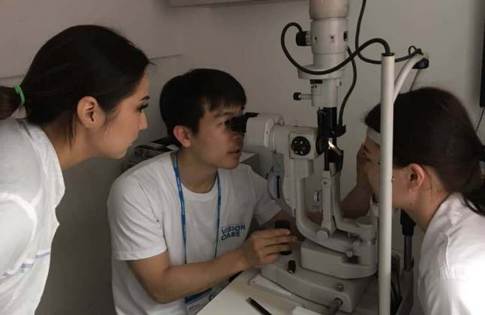 Корейские офтальмологи бесплатно прооперировали в Нацгоспитале более 160 кыргызстанцев