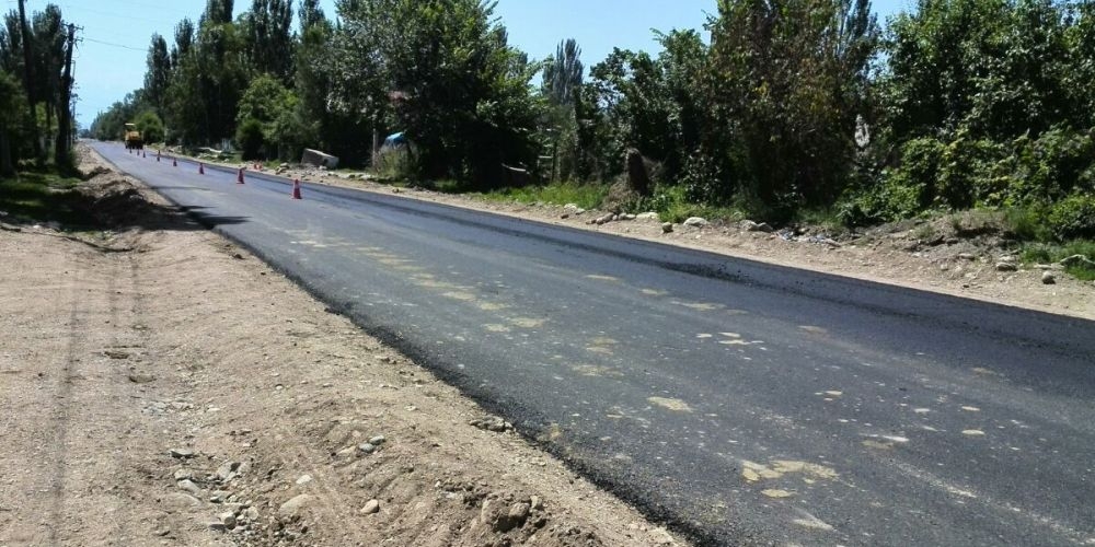 В Иссык-Кульской области завершен ремонт автодороги, ведущей в ущелье Кырчын