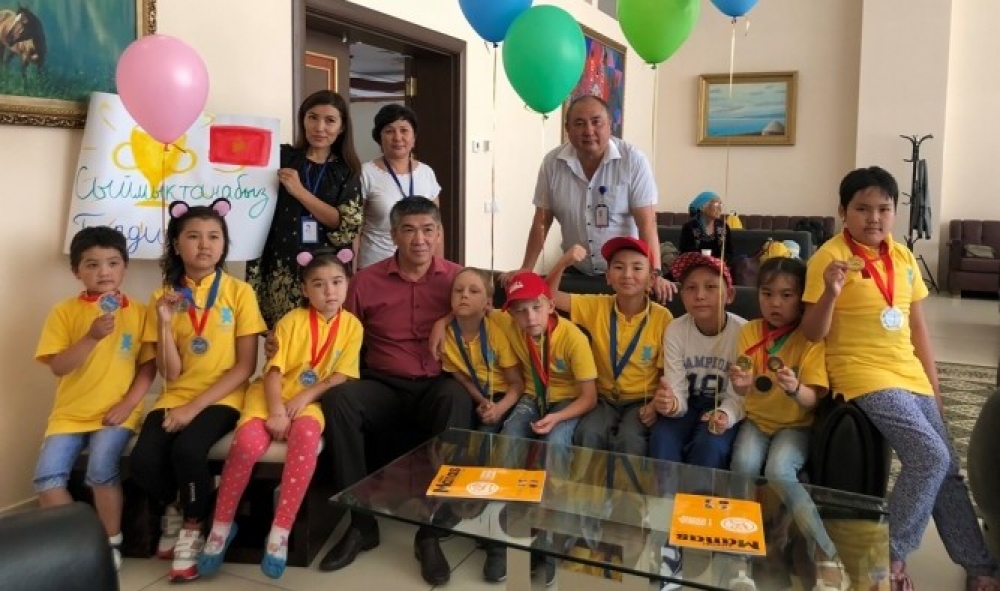 В Кыргызстан вернулись участники IX Всемирных детских игр победителей