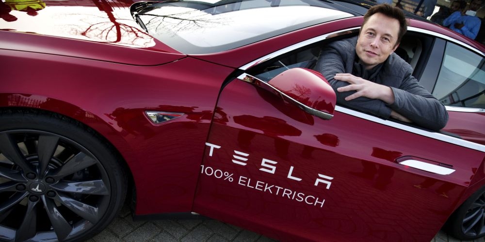 Илон Маск Tesla компаниясын сатып алууну пландоодо