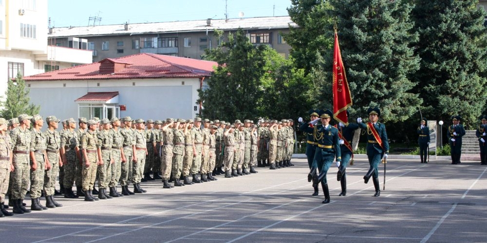 В Кыргызстане Внутренние войска выведут из состава Национальной гвардии 