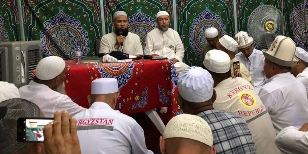Муфтий мусульман КР ознакомился с работой Республиканского штаба по организации хаджа