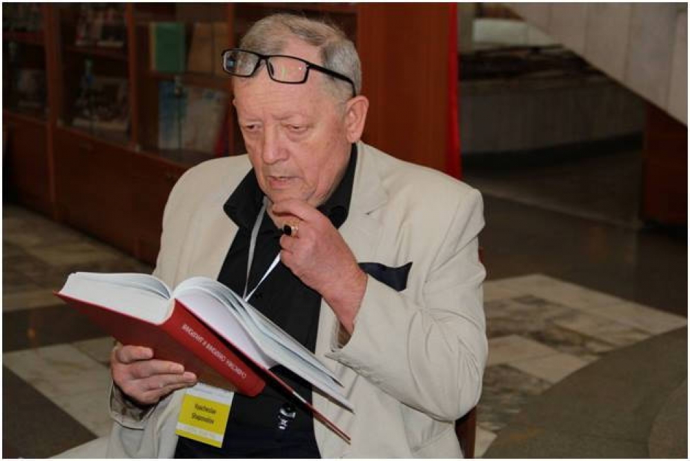 Народный поэт КР Вячеслав Шаповалов стал лауреатом премии имени Фазиля Искандера