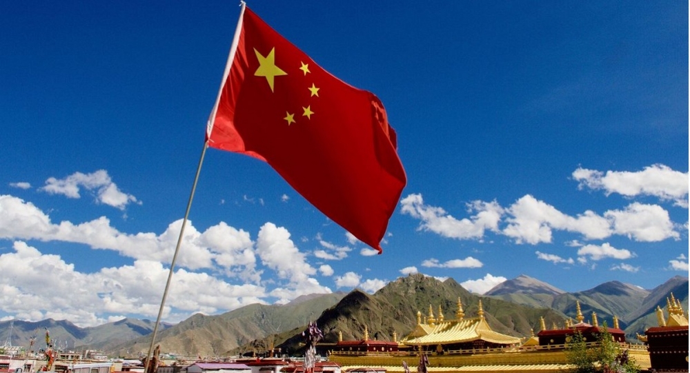 Посольство Китая возобновило выдачу индивидуальных туристических виз кыргызстанцам