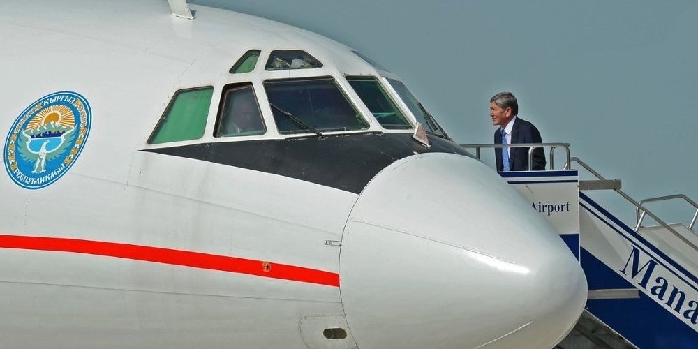 Экс-президент Кыргызстана Алмазбек Атамбаев взял краткосрочный отпуск и вылетел в ОАЭ