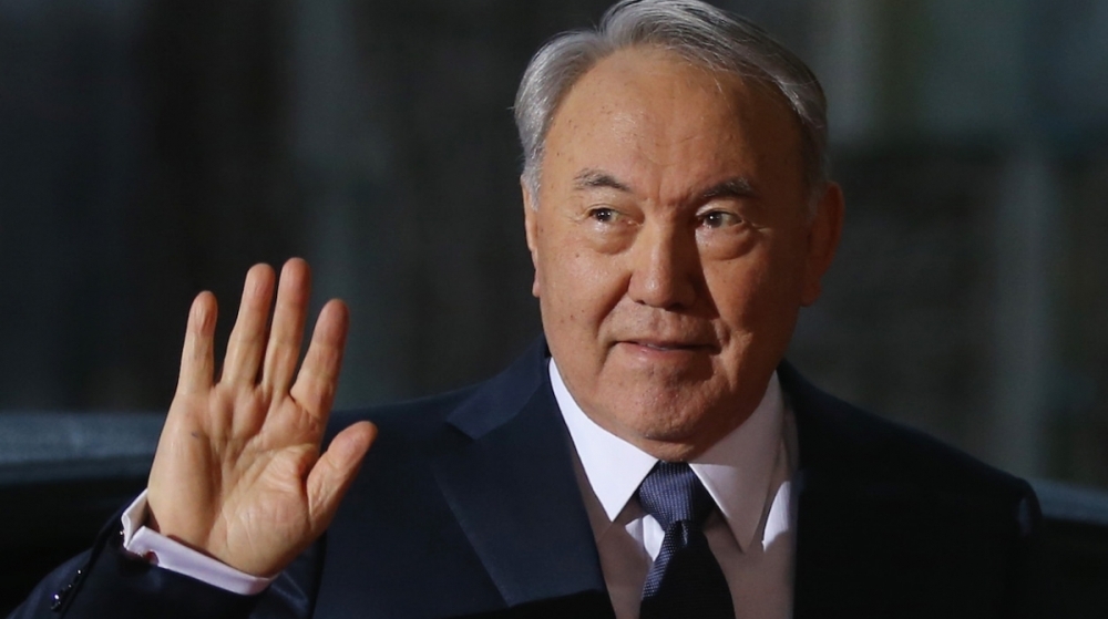 Что говорят в соцсетях об отставке Назарбаева? Комментарий "взорвал" сеть