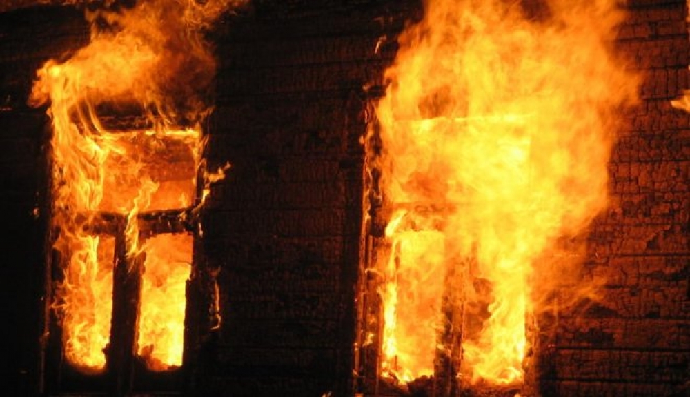 В Кара-Балте при пожаре погиб 52-летний мужчина