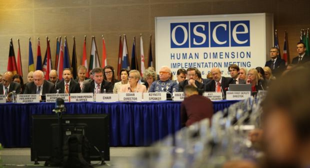 На совещании ОБСЕ в Варшаве потребовали возобновить вещание телеканала «Апрель»