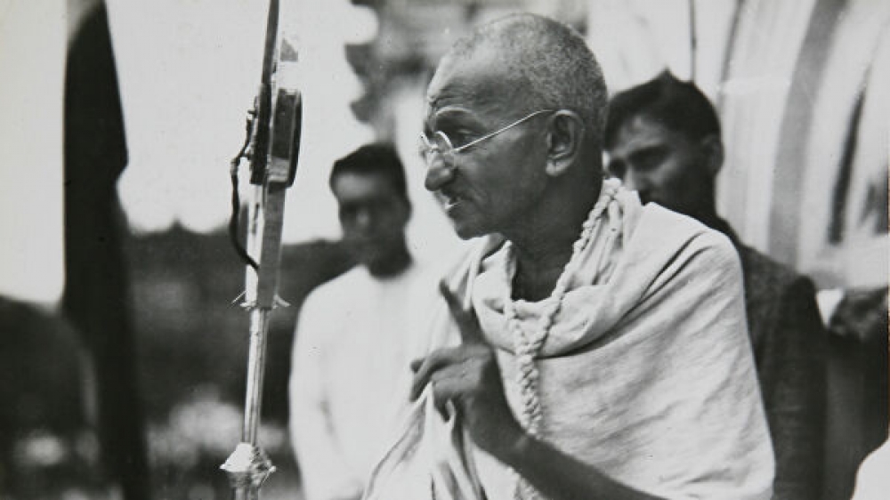 В Индии в день юбилея Махатмы Ганди украли его останки