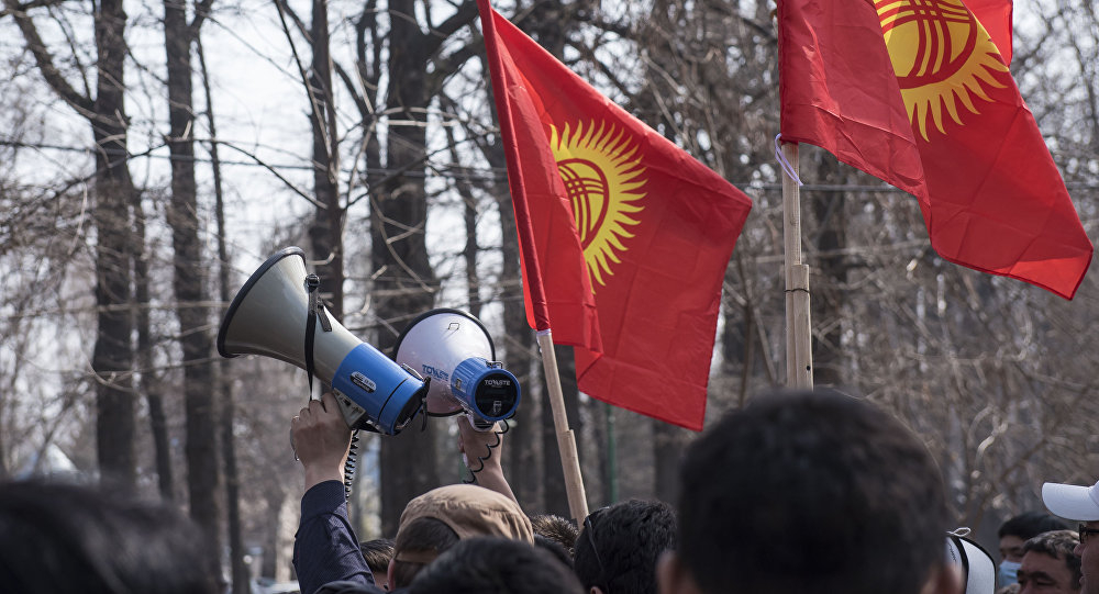 Школа миротворчества и медиатехнологий в ЦА осуждает давление на свободу выражения в Кыргызстане