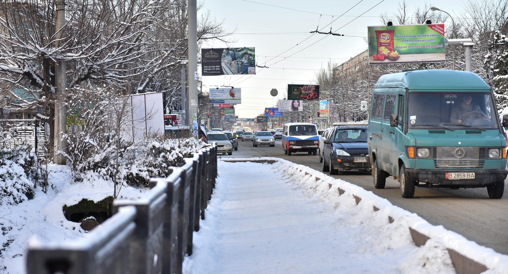 В Бишкеке столкнулись две маршрутки. Пострадали шесть человек