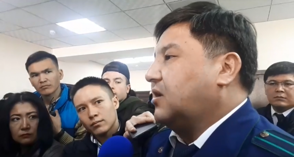 Руководитель группы обвинителей: Мы не возражаем, чтобы суд по делу о кой-ташских событиях проходил в открытом режиме