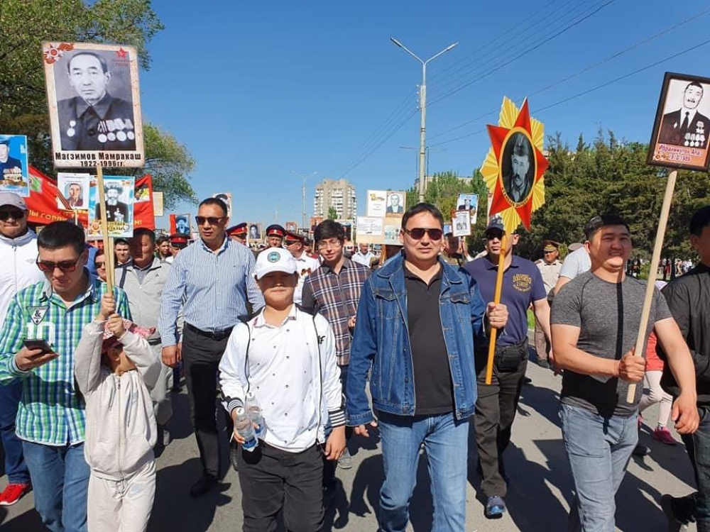 Сеид Атамбаев кыргызстандыктарды Жеңиш Күнү менен куттуктады