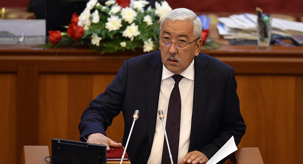 Жогорку Кеңештин депутаты Исхак Масалиев мандатын тапшырат