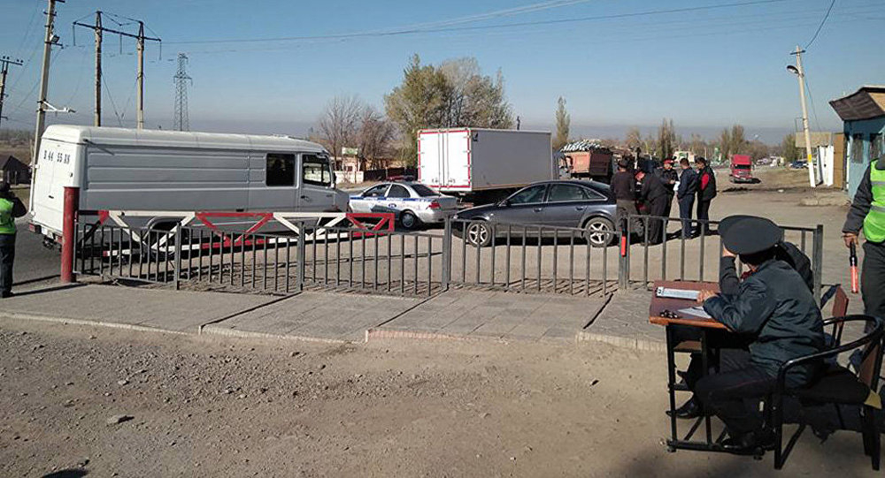 Дело о коррупции в Минтрансе. Задержан глава госдирекции автодороги Бишкек - Ош и еще 11 сотрудников